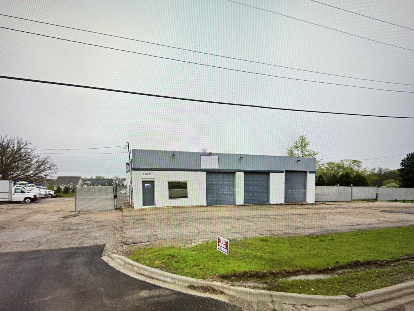 28W651 Roosevelt Road, Winfield, IL 60190