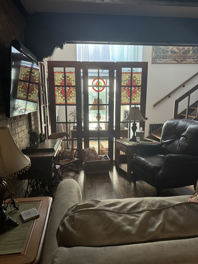 460 W Russell Street #460, Barrington, IL 60010