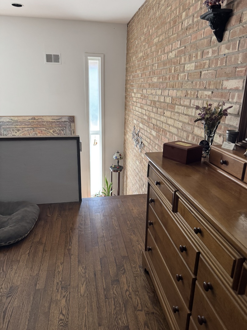 460 W Russell Street #460, Barrington, IL 60010