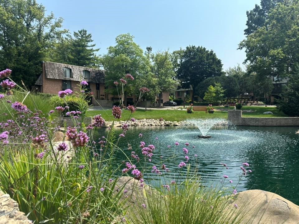 460 W Russell Street #460, Barrington, IL 60010