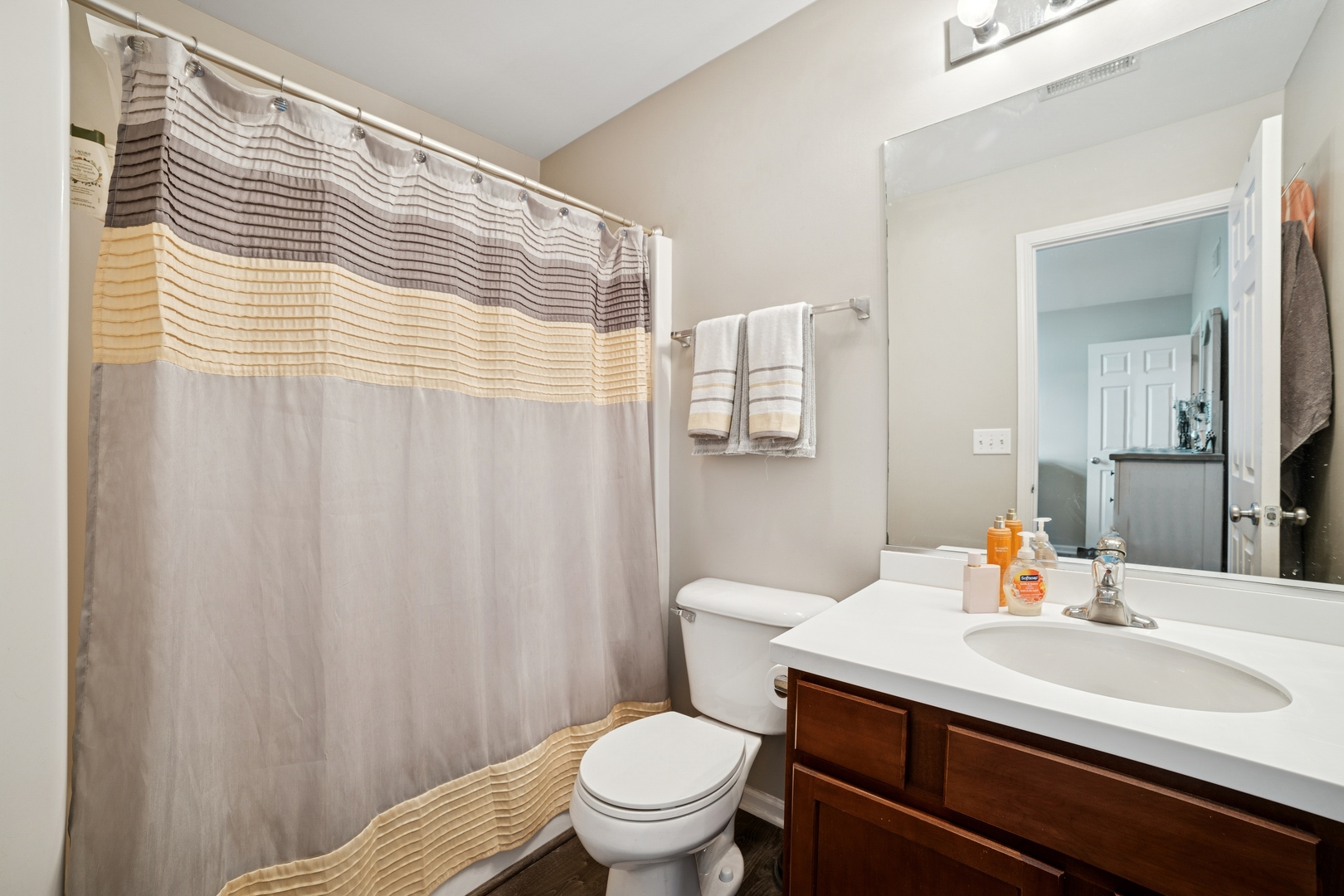 558 Telluride Drive, Gilberts, IL 60136