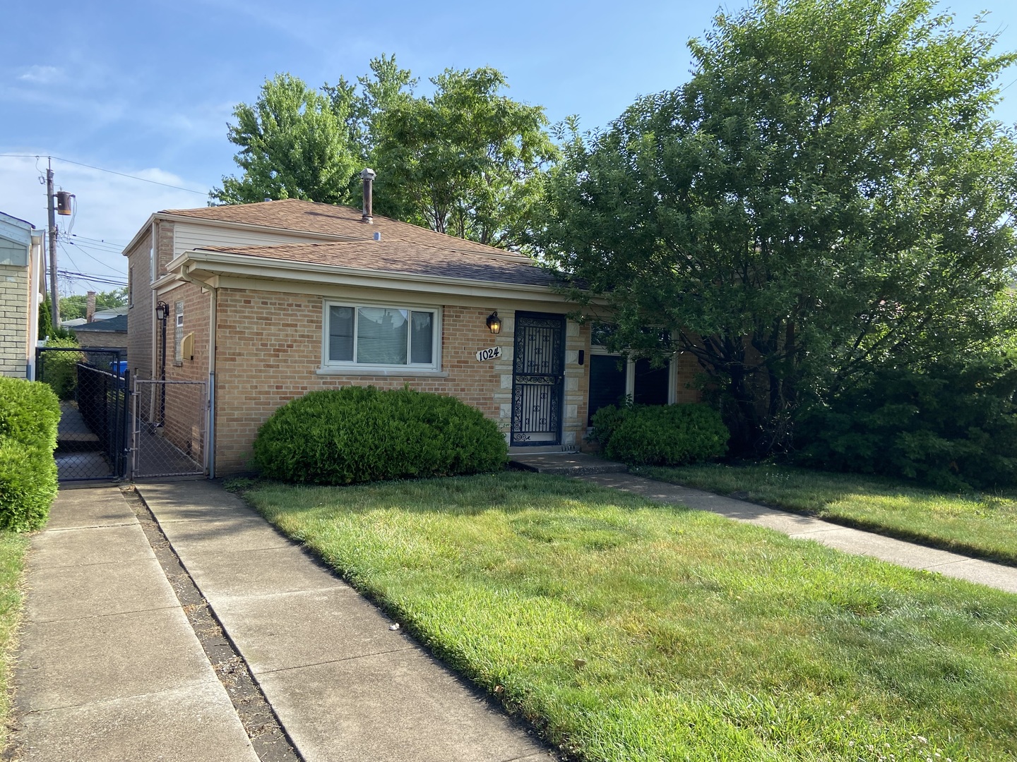 1024 W 108th Street, Chicago, IL 60643