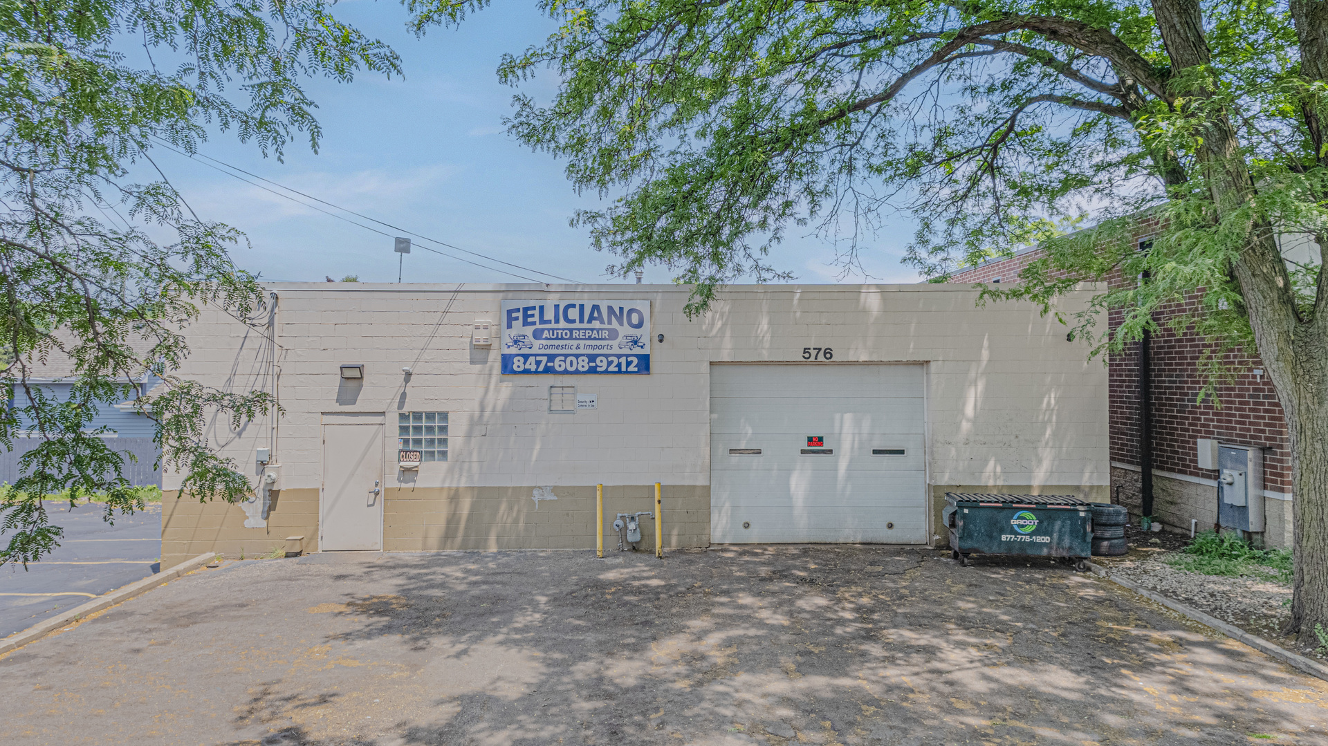 576 Page Avenue, Elgin, IL 60120