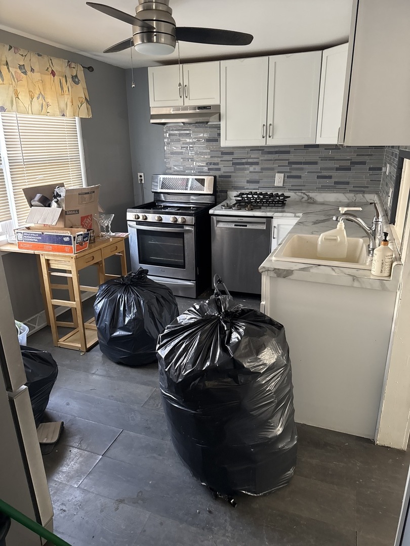 11642 S Loomis Street, Chicago, IL 60643