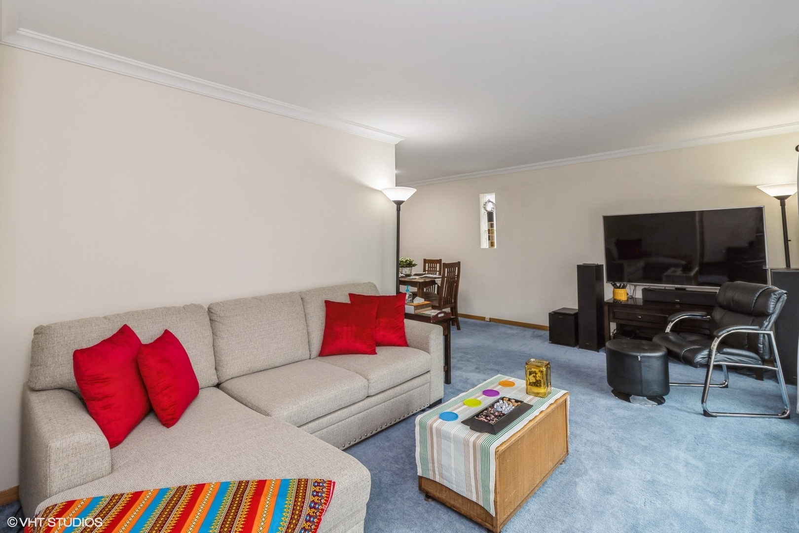 5705 N Oketo Avenue, Chicago, IL 60631
