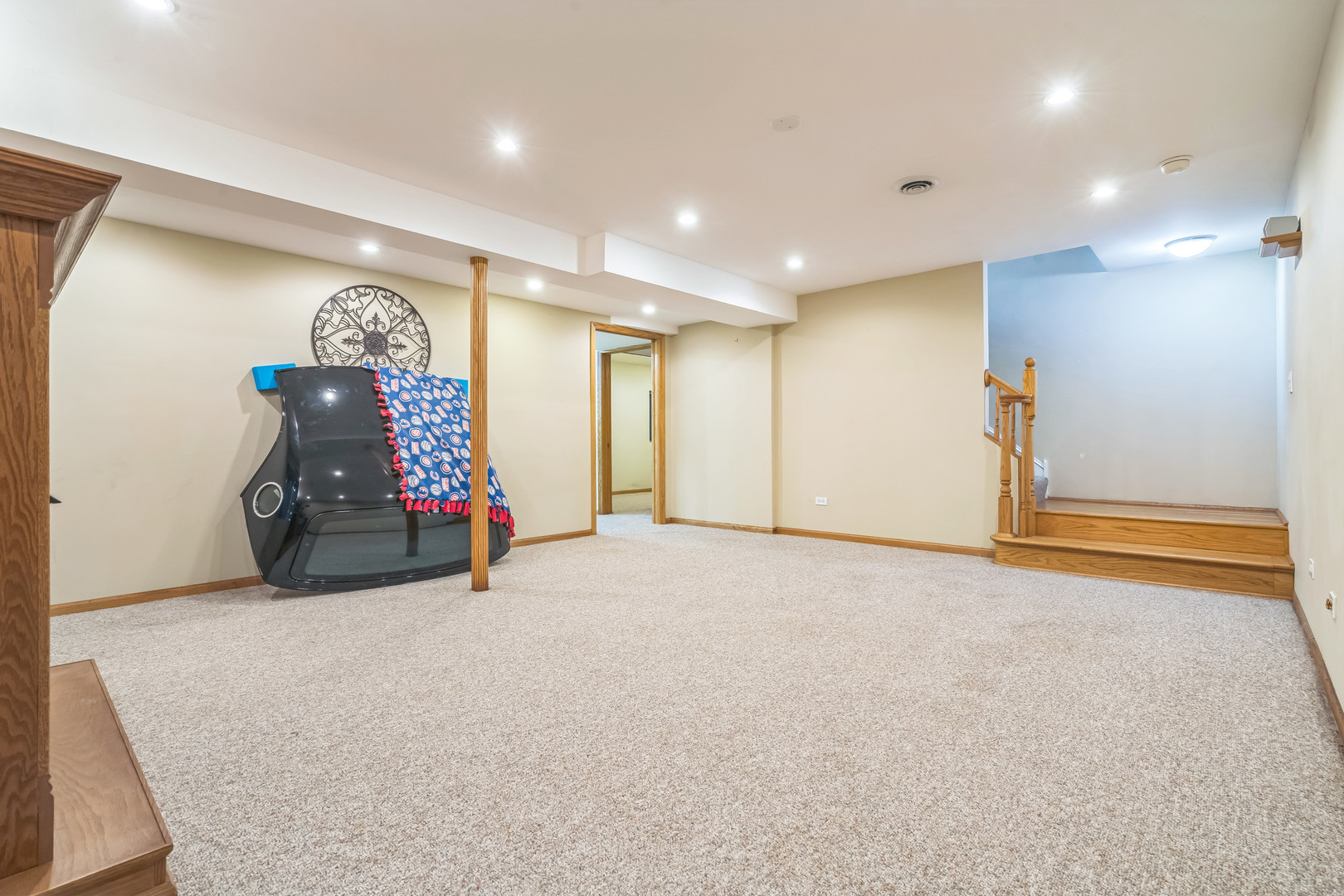879 Jeri Lane, West Chicago, IL 60185