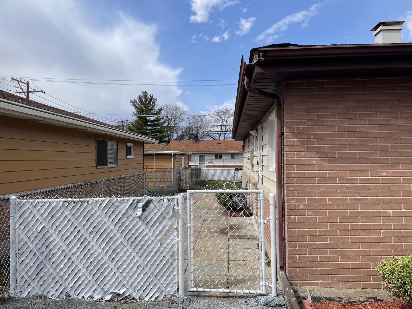 1390 Burnham Avenue, Calumet City, IL 60409