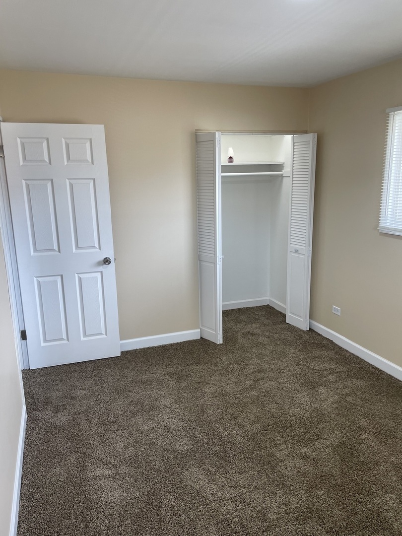 1390 Burnham Avenue, Calumet City, IL 60409