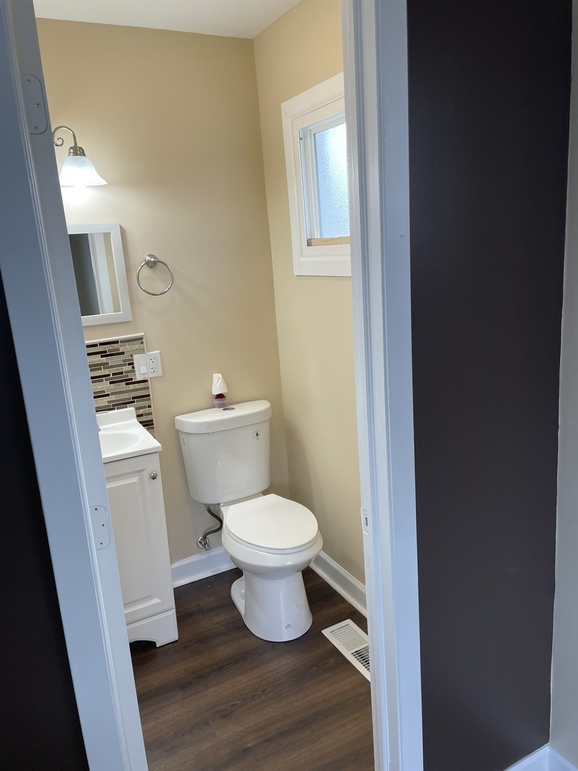 1390 Burnham Avenue, Calumet City, IL 60409