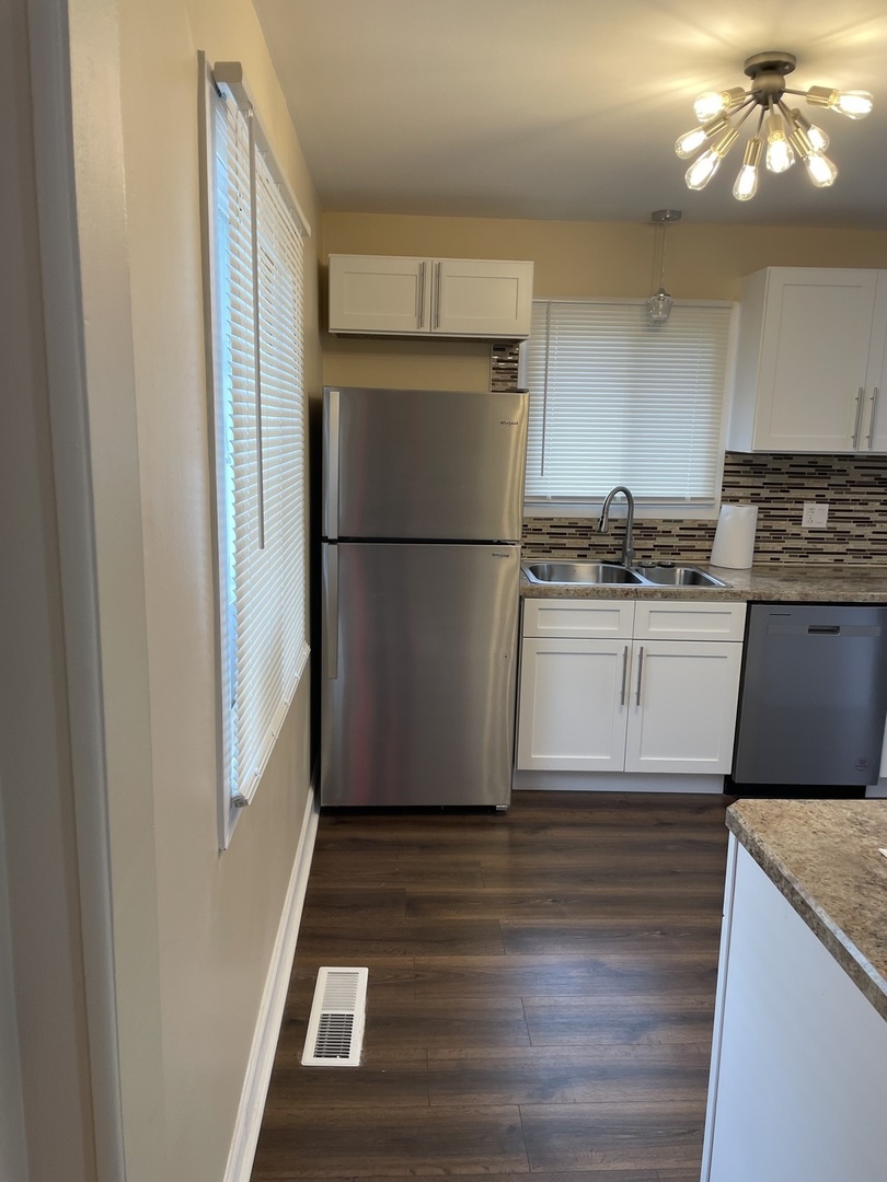 1390 Burnham Avenue, Calumet City, IL 60409