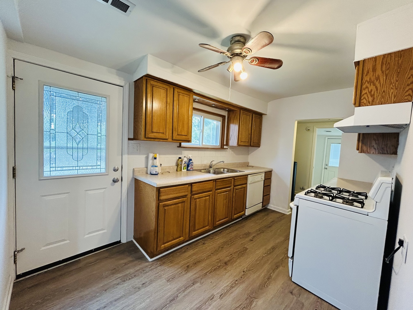 37706 N Nippersink Place, Spring Grove, IL 60081