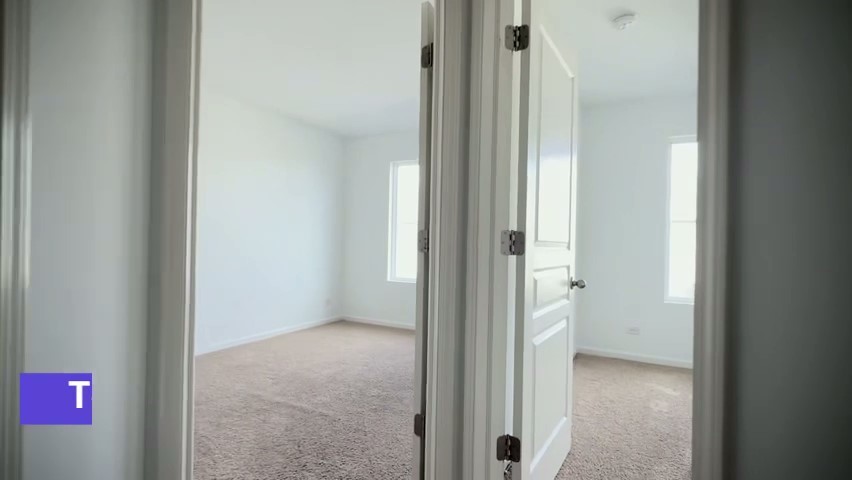 1192 Alta Vista Drive #1192, Pingree Grove, IL 60140