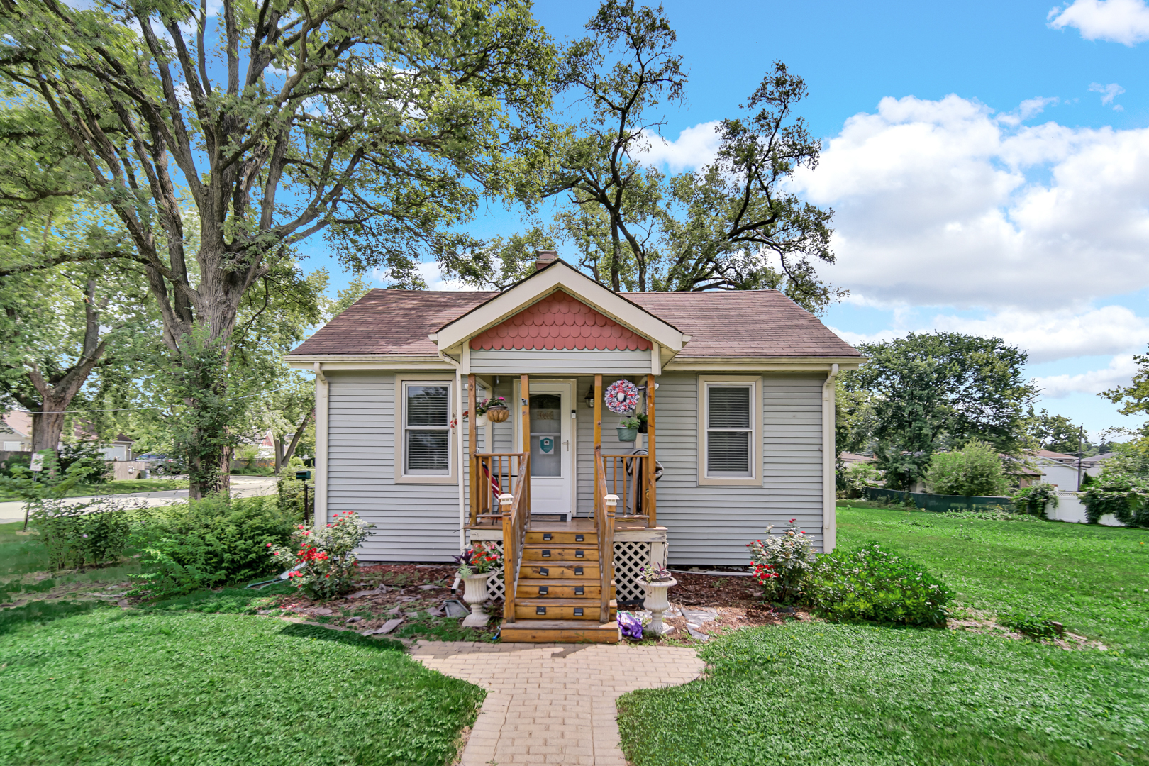 4001 N Washington Street, Westmont, IL 60559