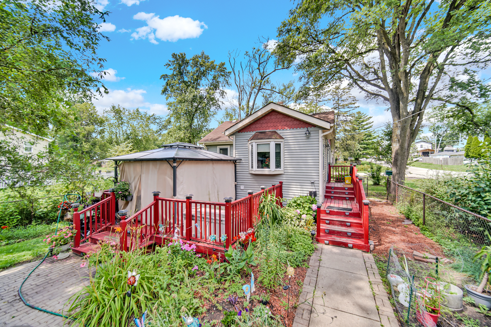 4001 N Washington Street, Westmont, IL 60559