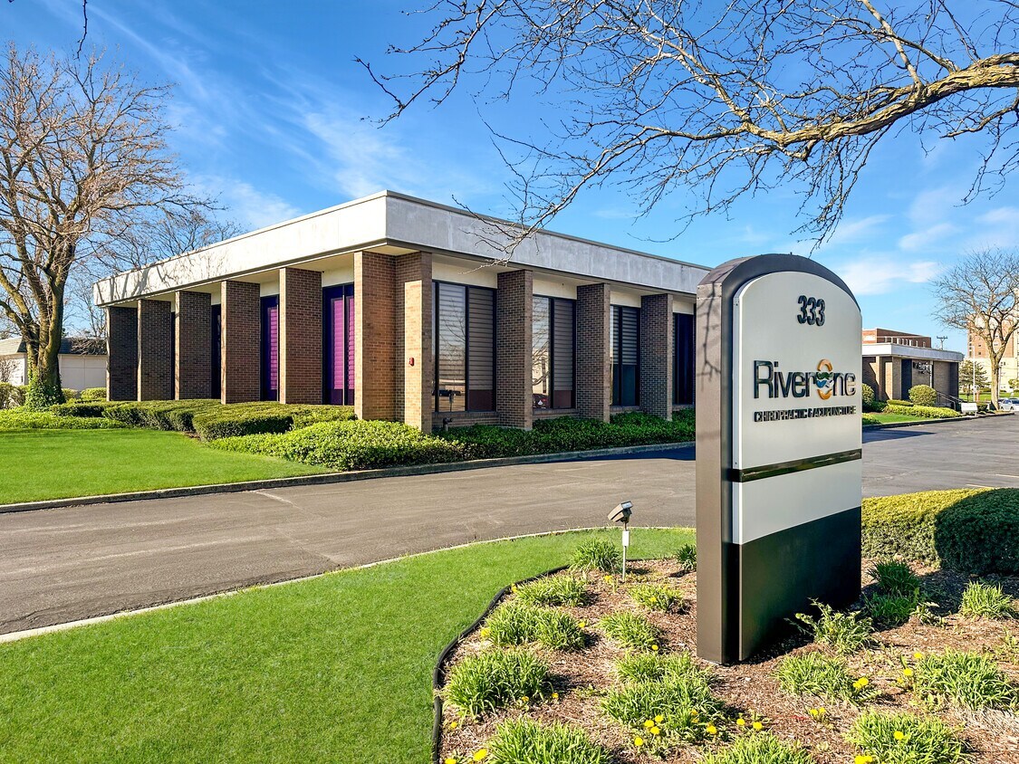 333 N Hammes Avenue #106, Joliet, IL 60435