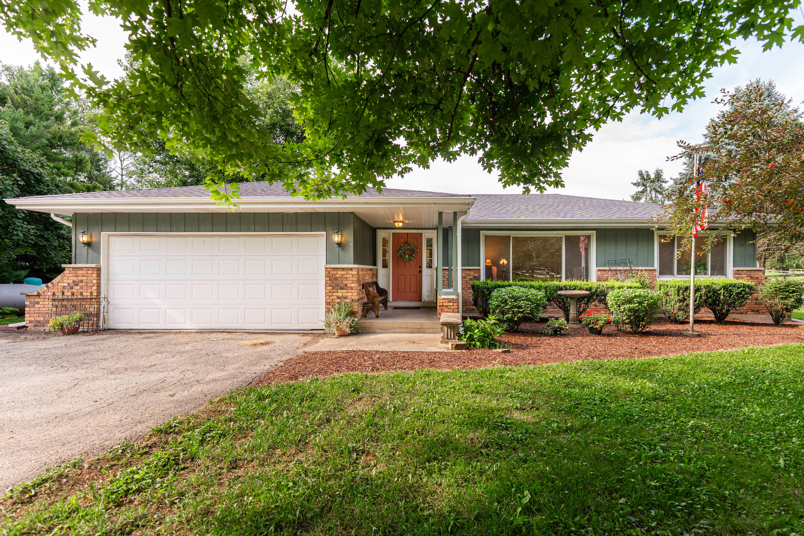 17751 Scott Road, Hinckley, IL 60520