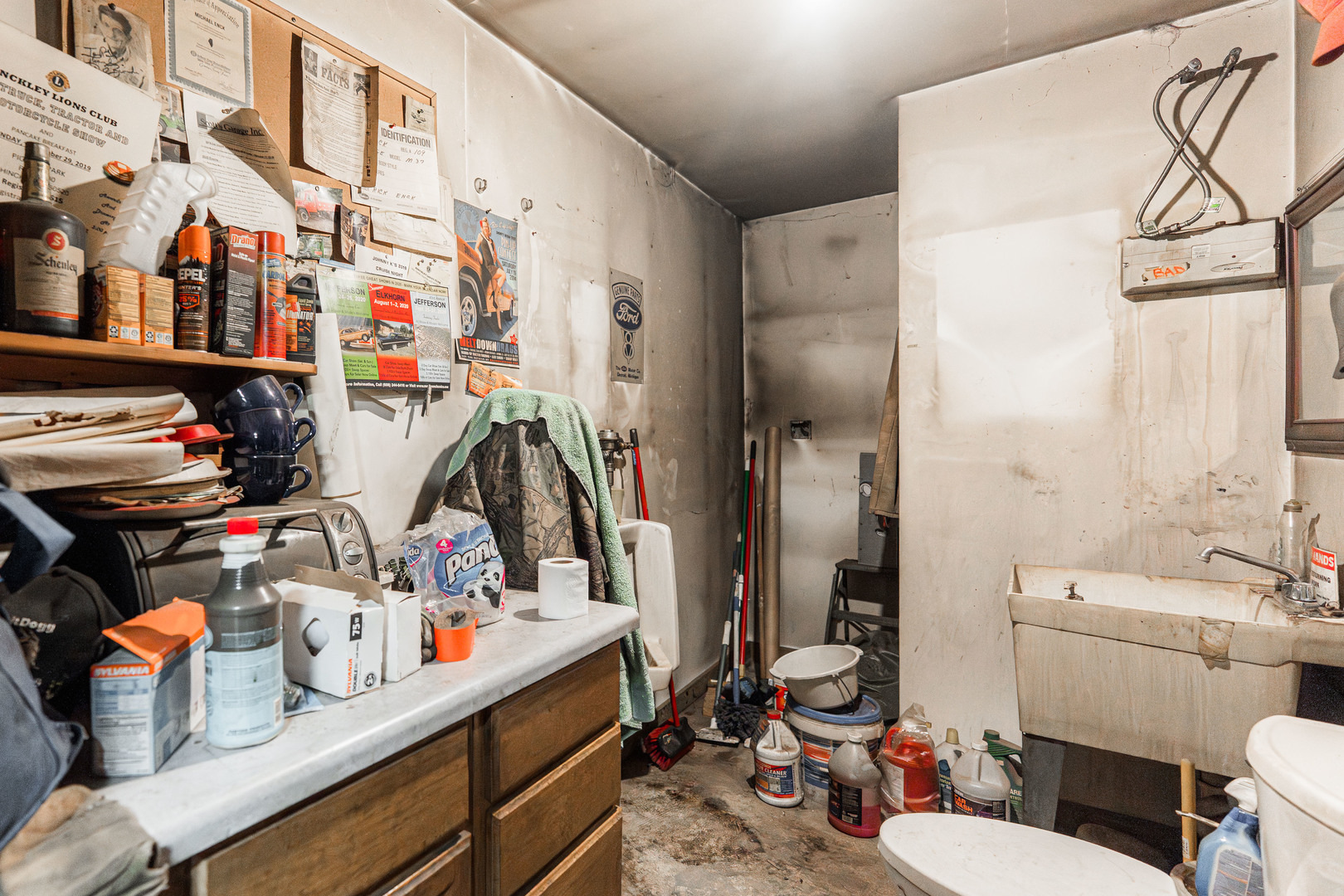 17751 Scott Road, Hinckley, IL 60520