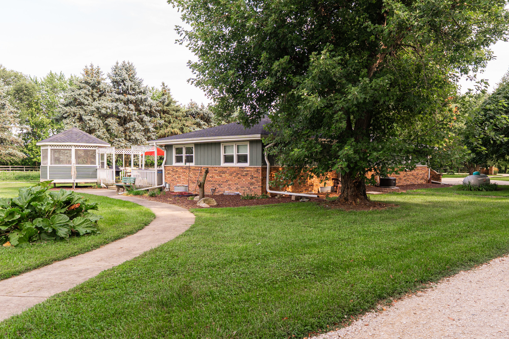 17751 Scott Road, Hinckley, IL 60520