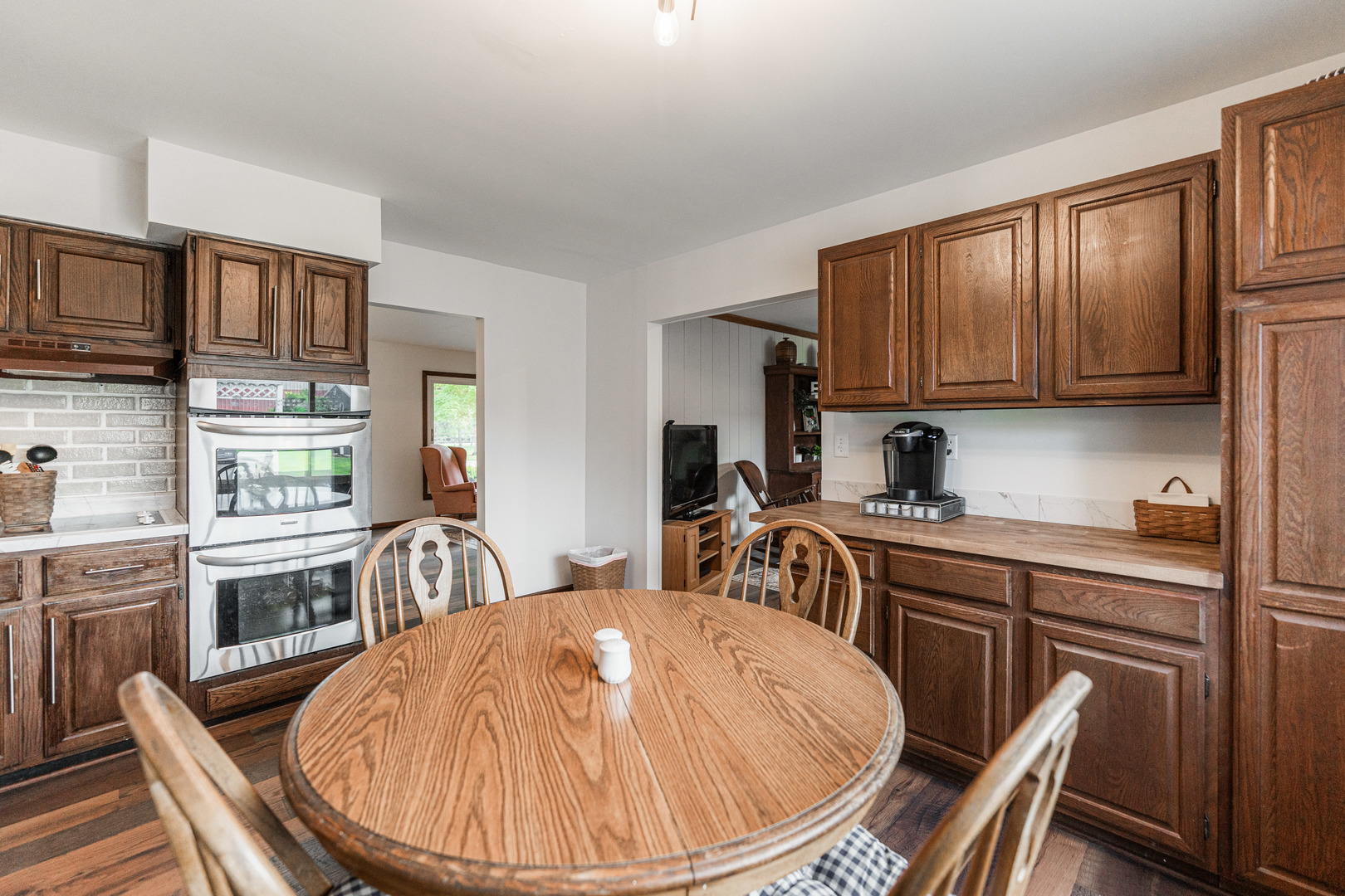 17751 Scott Road, Hinckley, IL 60520