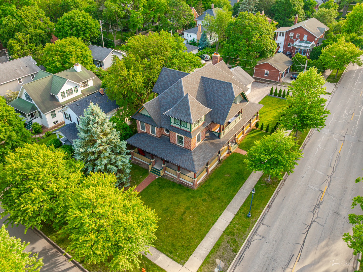 203 S Columbia Street, Naperville, IL 60540