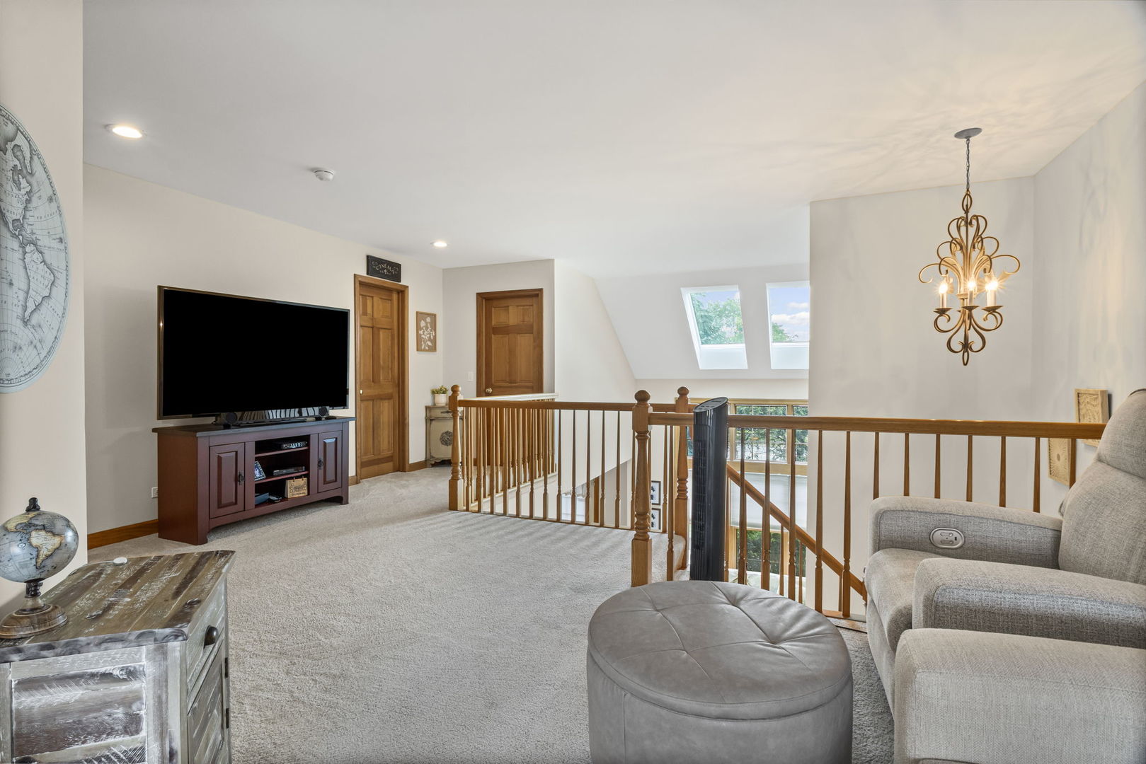 3733 King George Lane, St. Charles, IL 60174