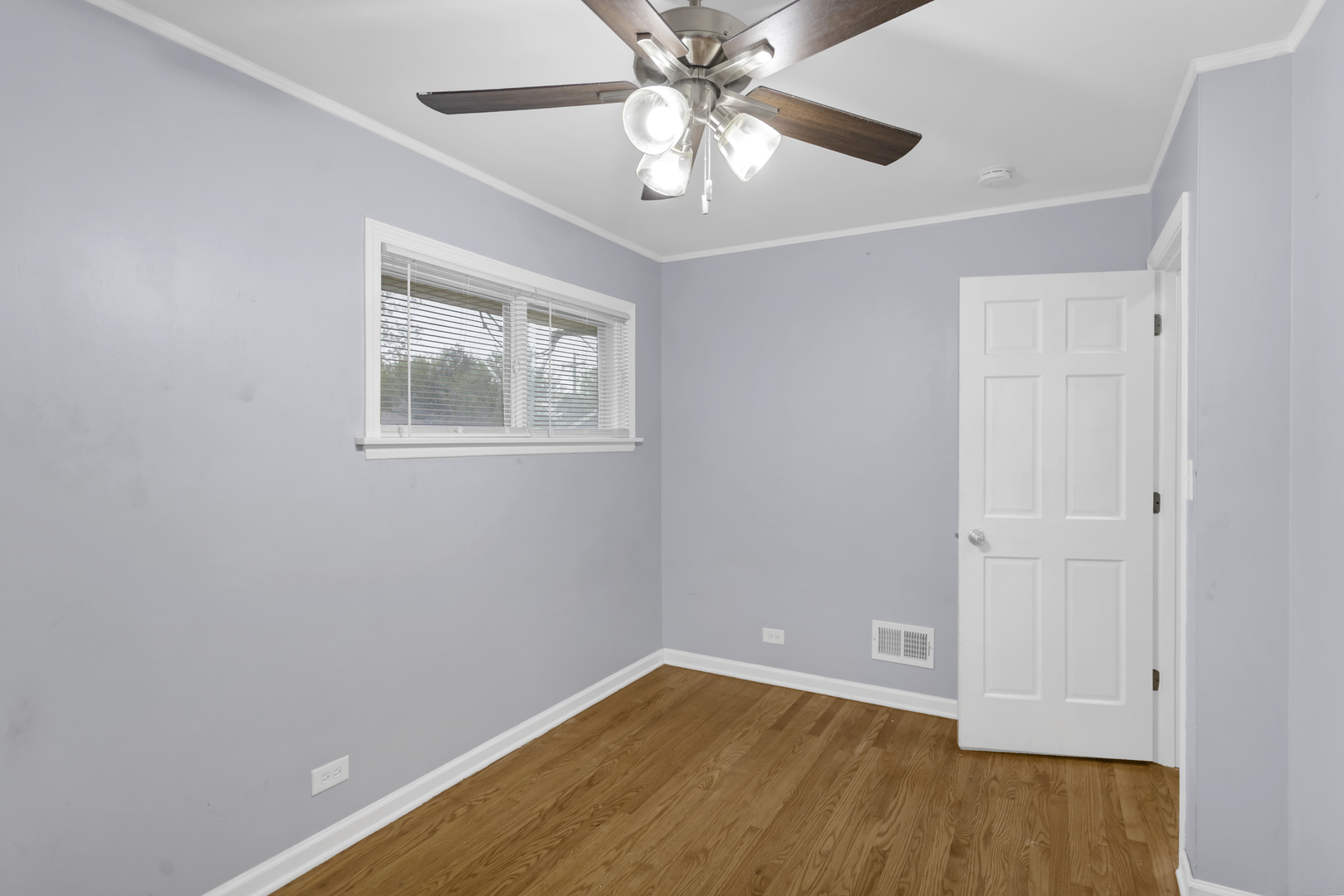 1205 N Irving Avenue, Berkeley, IL 60163