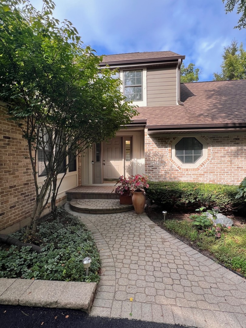 613 White Oak Lane, Bartlett, IL 60103
