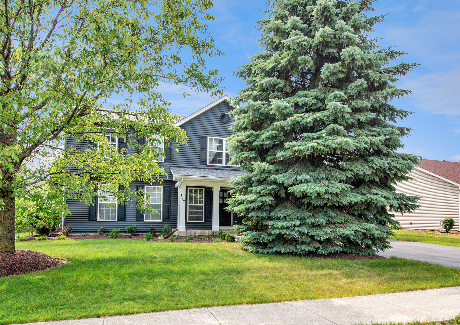 567 Heritage Drive, Oswego, IL 60543