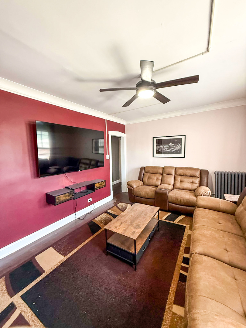 8026 S Michigan Avenue #2A, Chicago, IL 60619