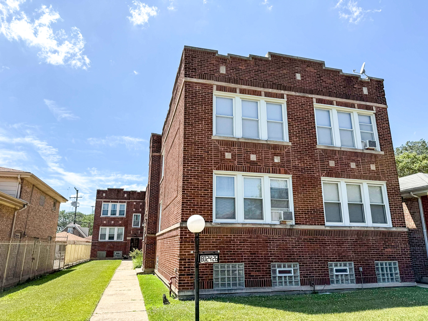 8026 S Michigan Avenue #2A, Chicago, IL 60619