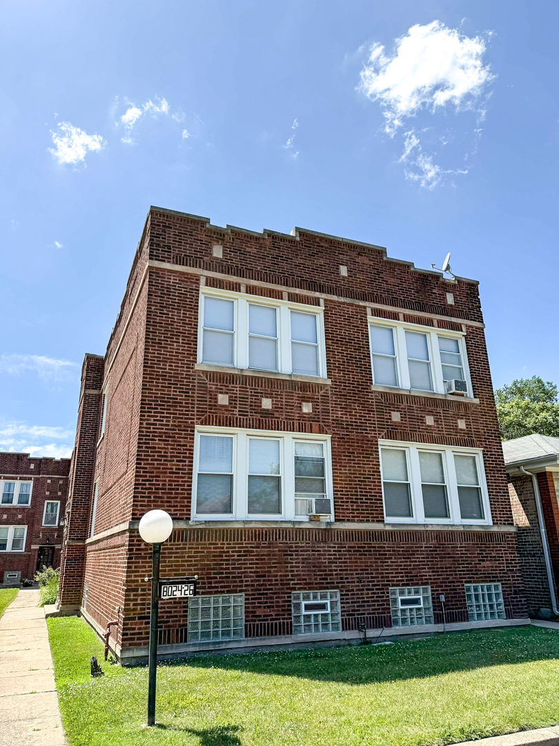 8026 S Michigan Avenue #2A, Chicago, IL 60619