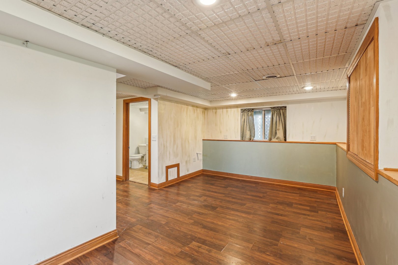 3319 Dean Street, Woodstock, IL 60098