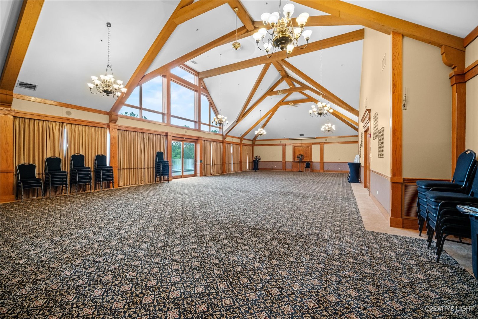 4332 Camelot Circle, Naperville, IL 60564