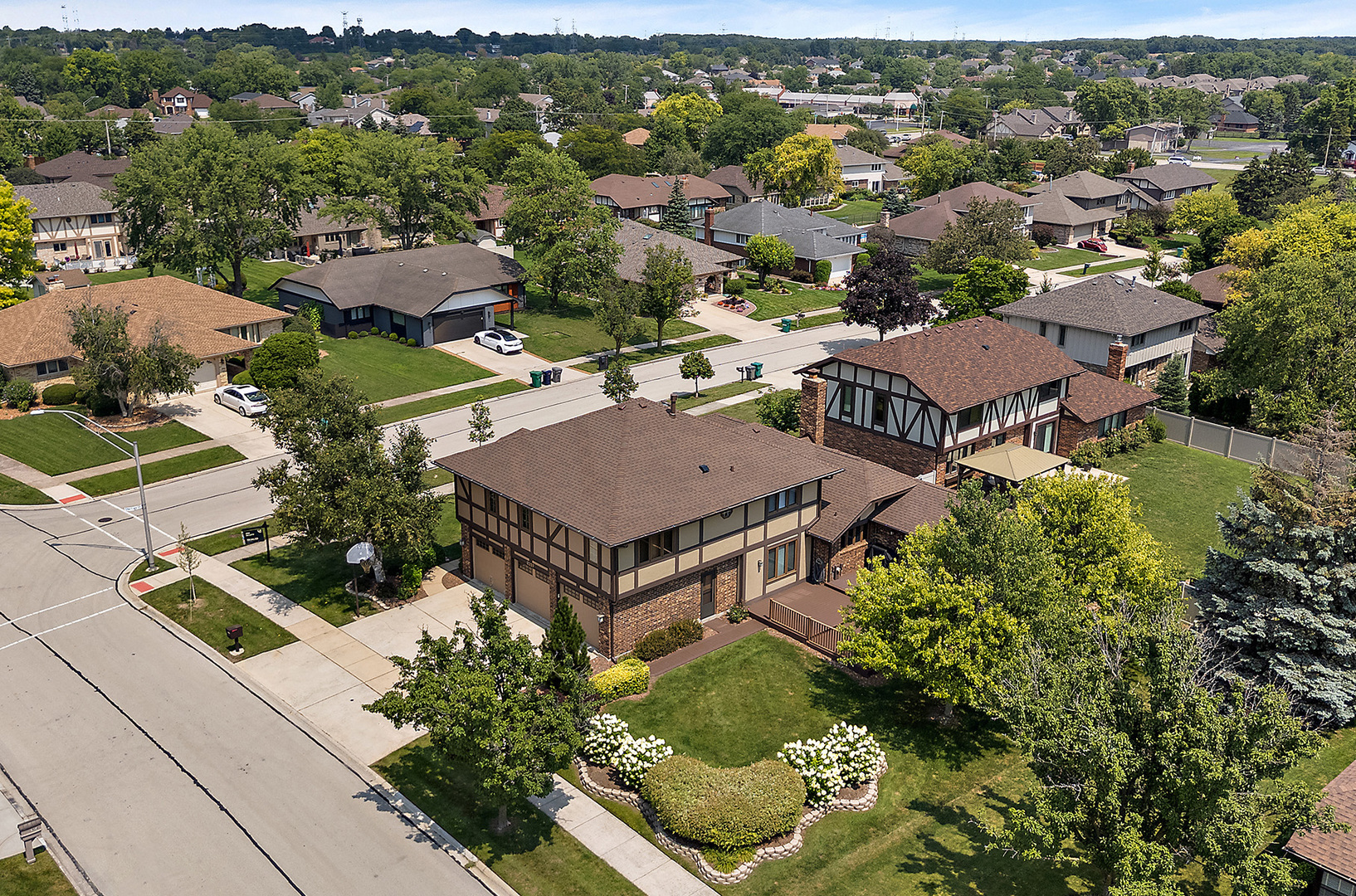 8257 Chertsey Court, Orland Park, IL 60462