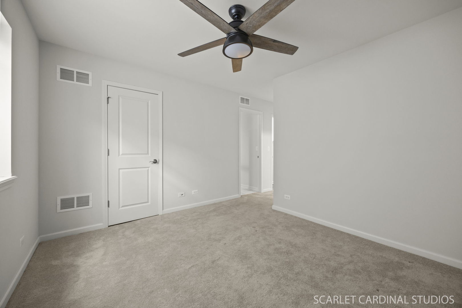 28W773 Stafford Place, Warrenville, IL 60555