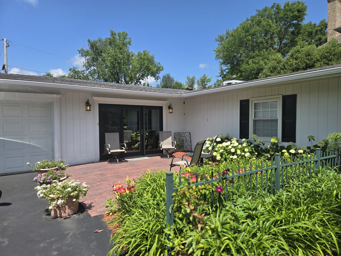5550 S Quincy Street, Hinsdale, IL 60521