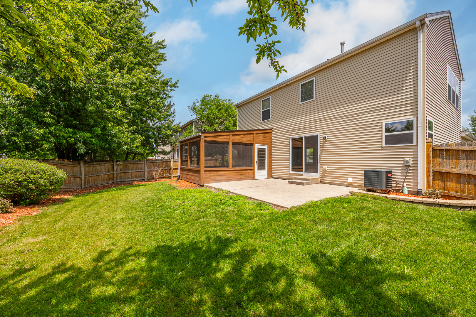 1301 Bridgehampton Drive, Plainfield, IL 60586