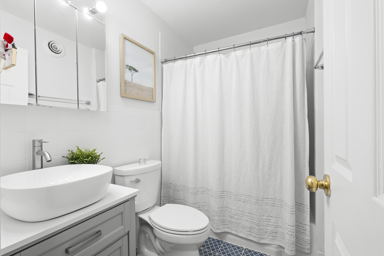 429 Wesley Avenue #301, Oak Park, IL 60302