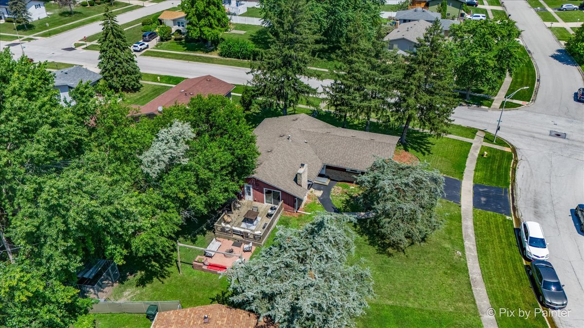 18900 Oakwood Court, Country Club Hills, IL 60478