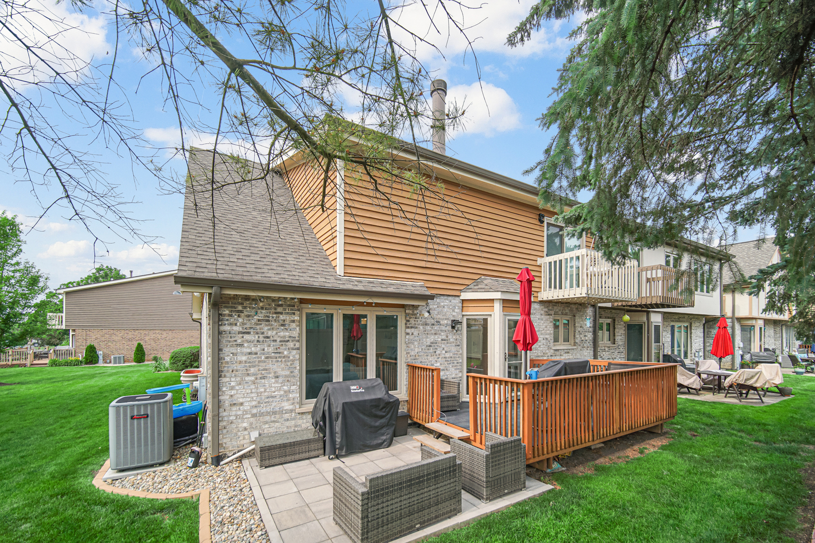 7925 Beacon Drive, Palos Heights, IL 60463