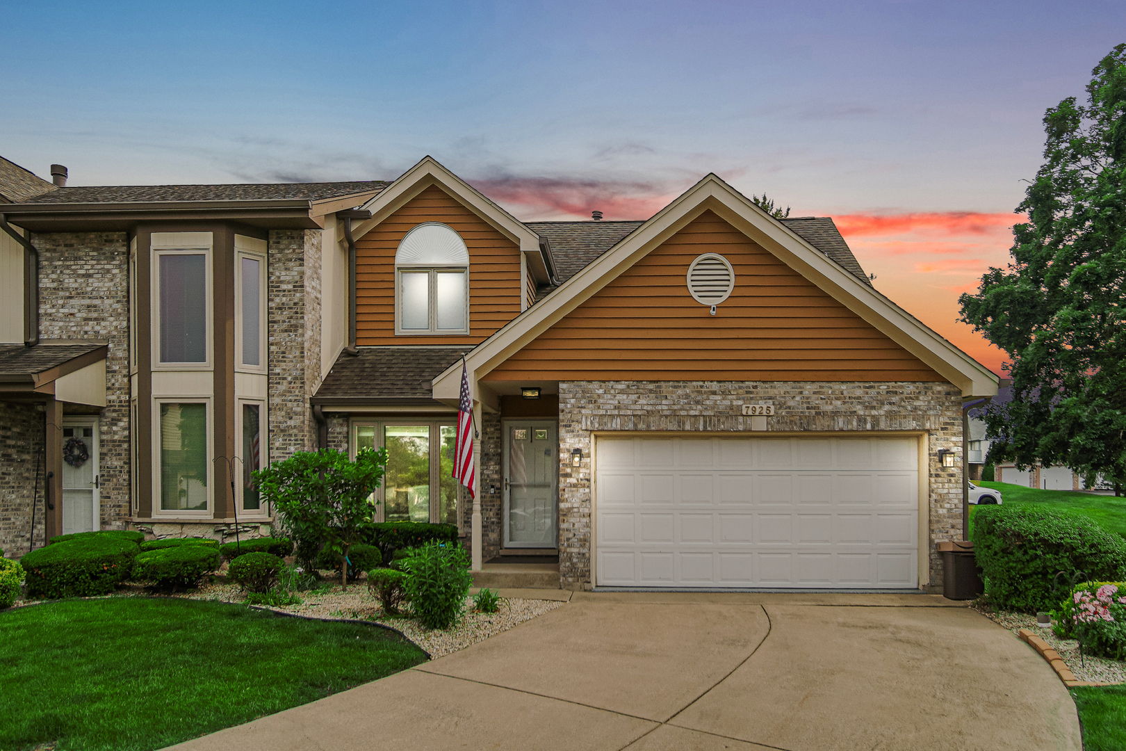 7925 Beacon Drive, Palos Heights, IL 60463