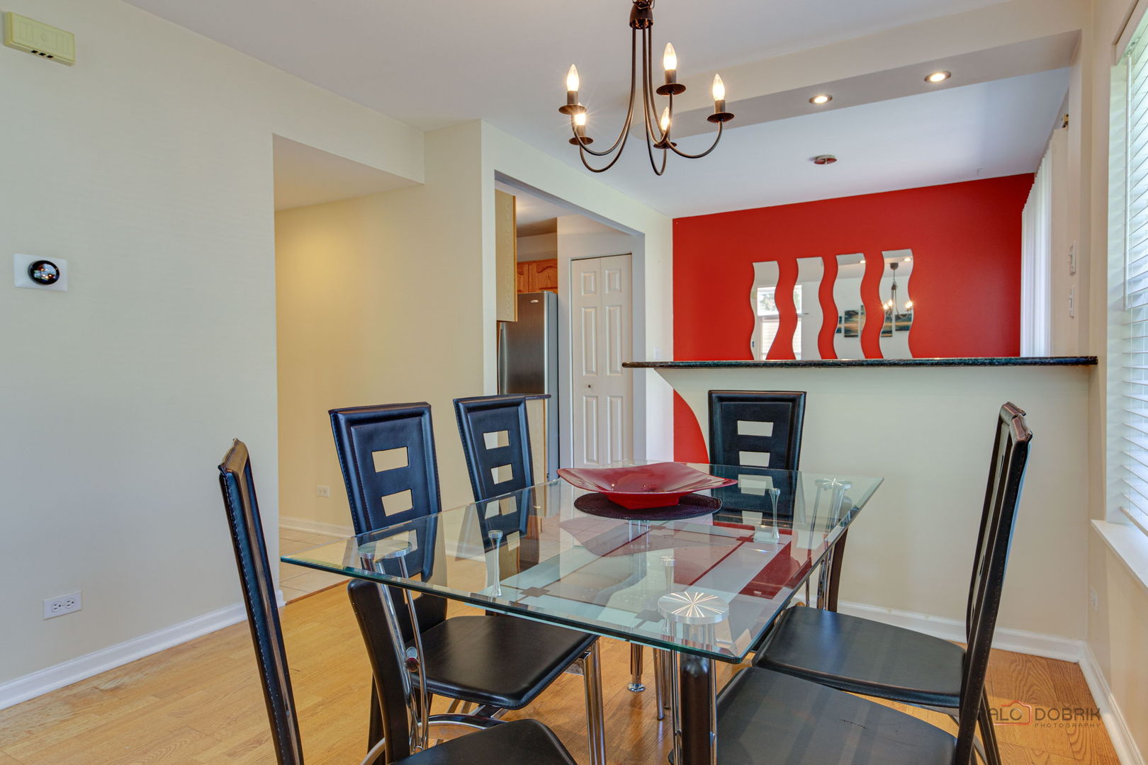 911 Waterford Lane, Elk Grove Village, IL 60007