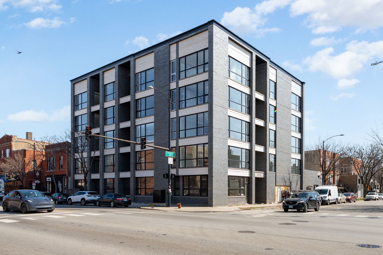 2354 W Polk Street #504, Chicago, IL 60612