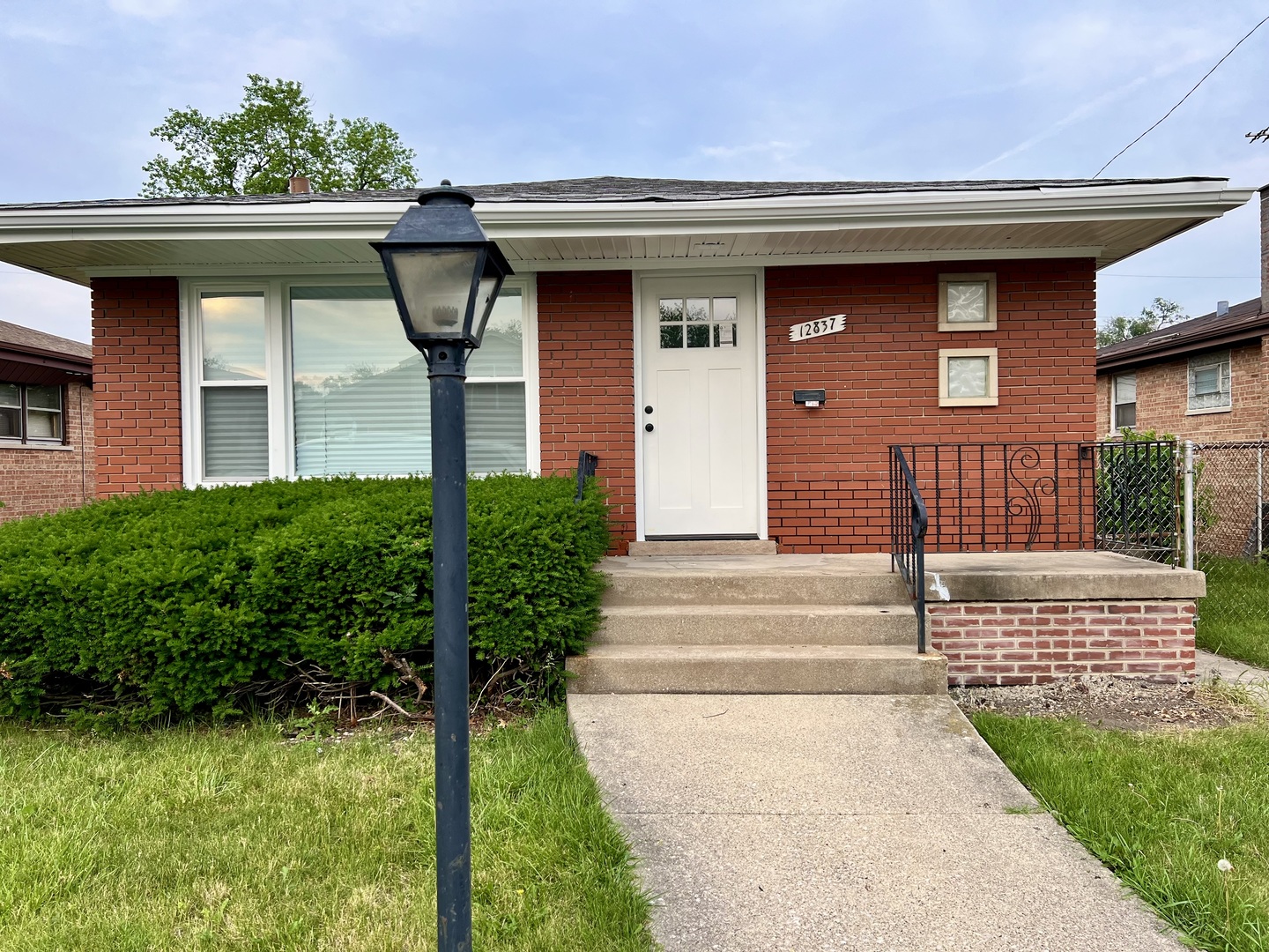 12837 S Aberdeen Street, Calumet Park, IL 60827
