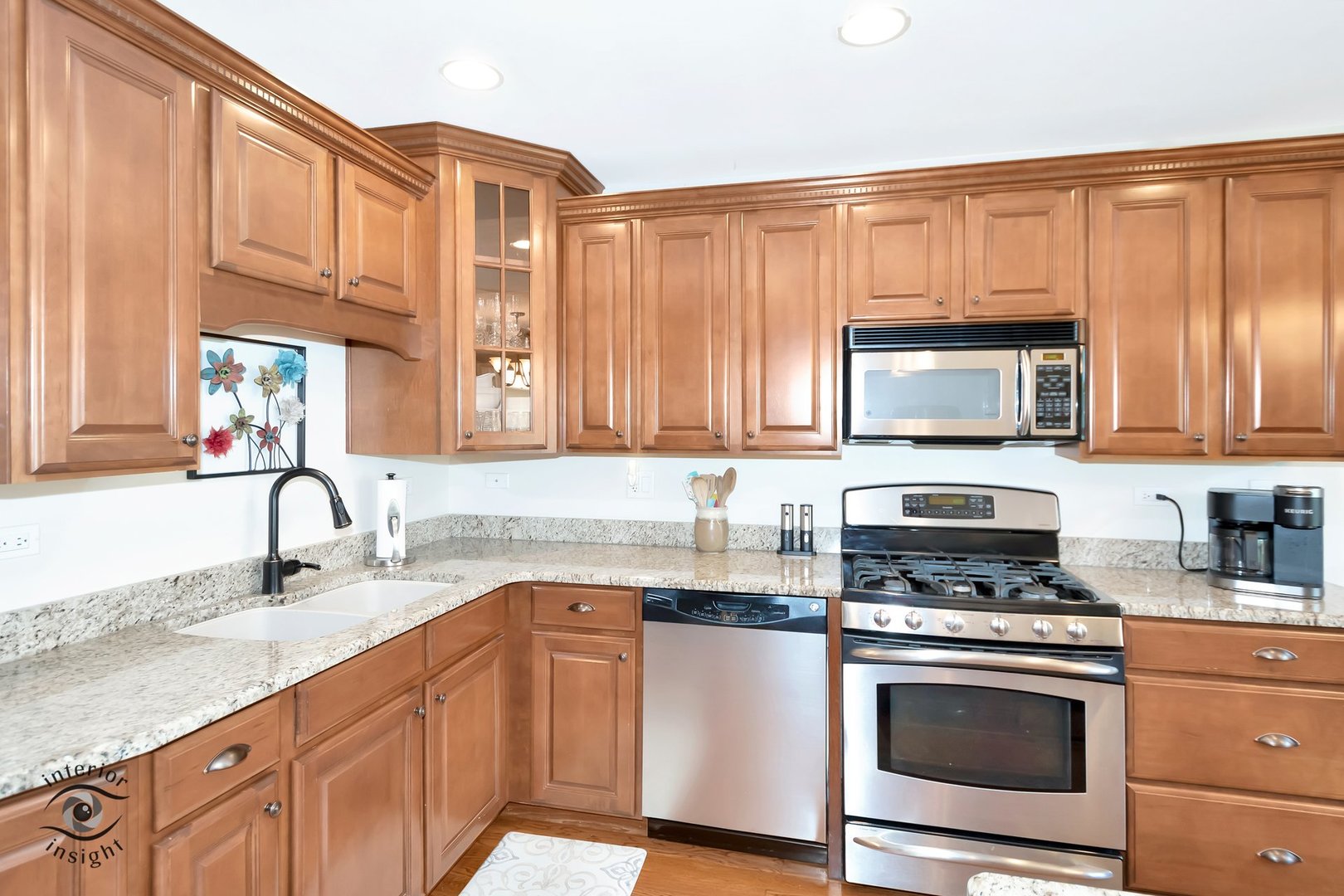 15430 Ann Marie Drive, Oak Forest, IL 60452