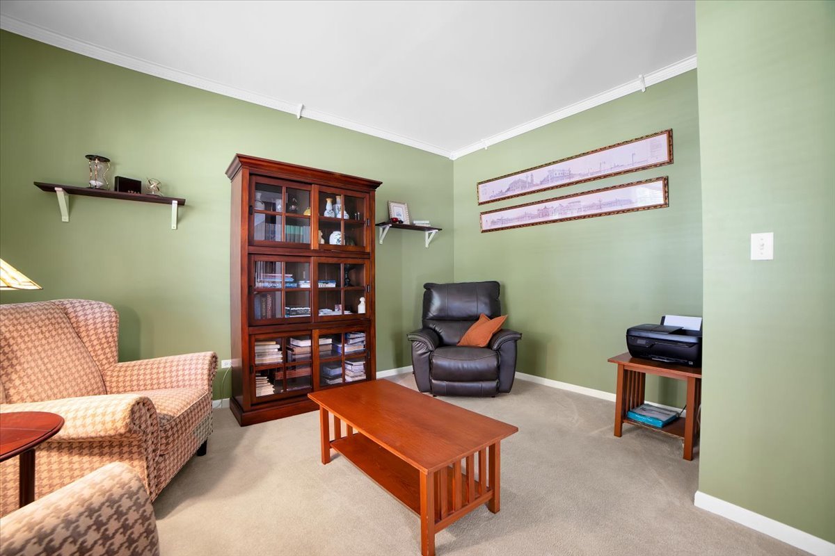 2420 Columbia Lane, Montgomery, IL 60538