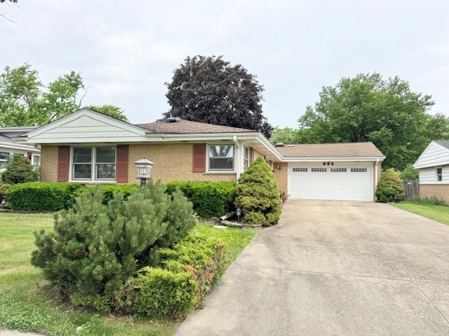 694 Mark Avenue, Des Plaines, IL 60016