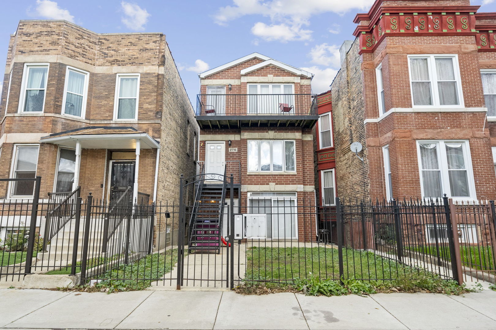 2716 W POLK Street, Chicago, IL 60612