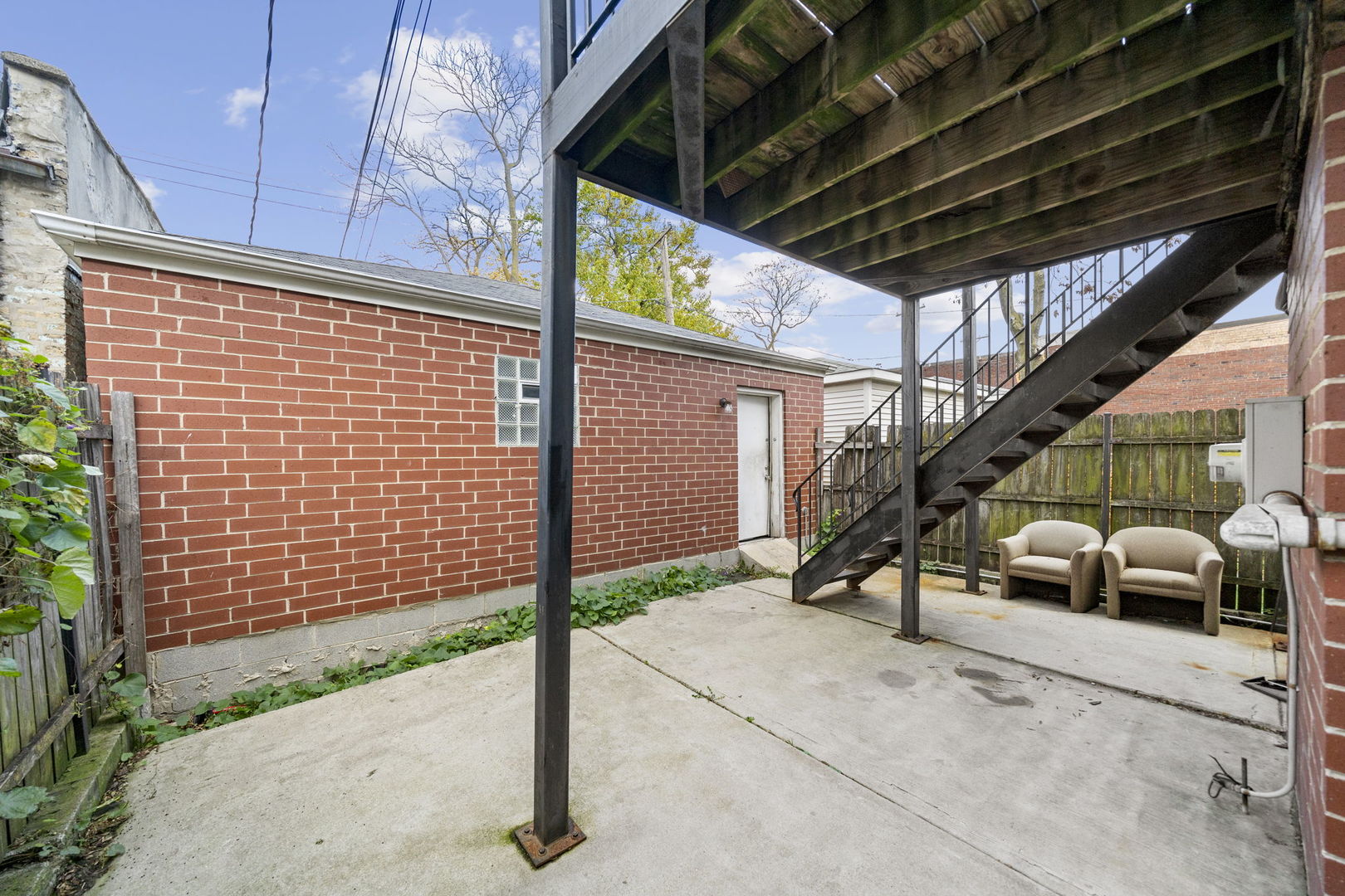 2716 W POLK Street, Chicago, IL 60612