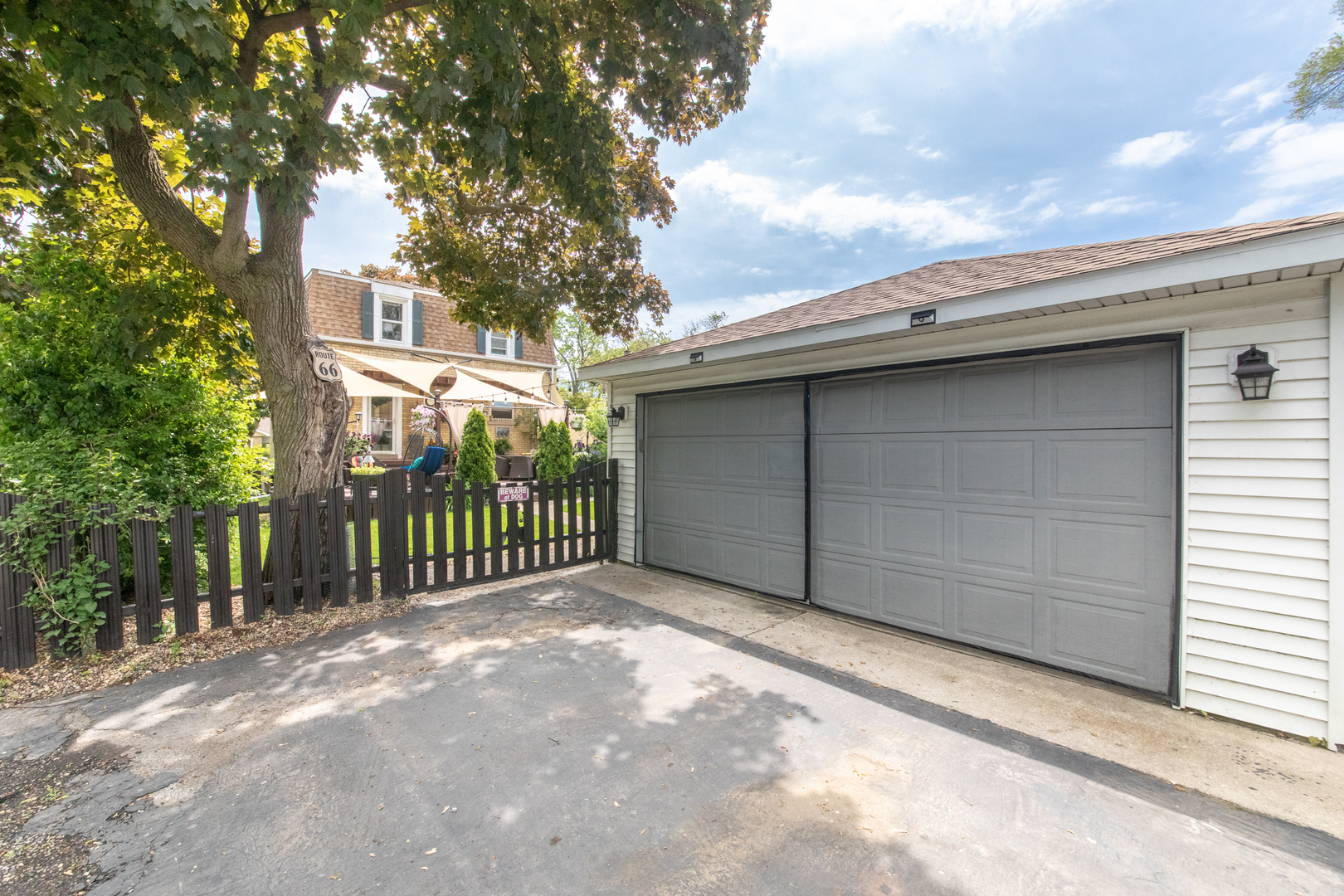 9244 Newcastle Avenue, Morton Grove, IL 60053